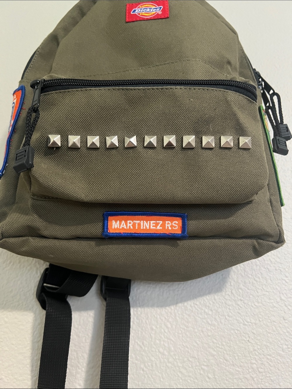Vintage Dickies by Yak Pak Green Backpack with Metal Stud Accents Customized - Picture 3 of 9